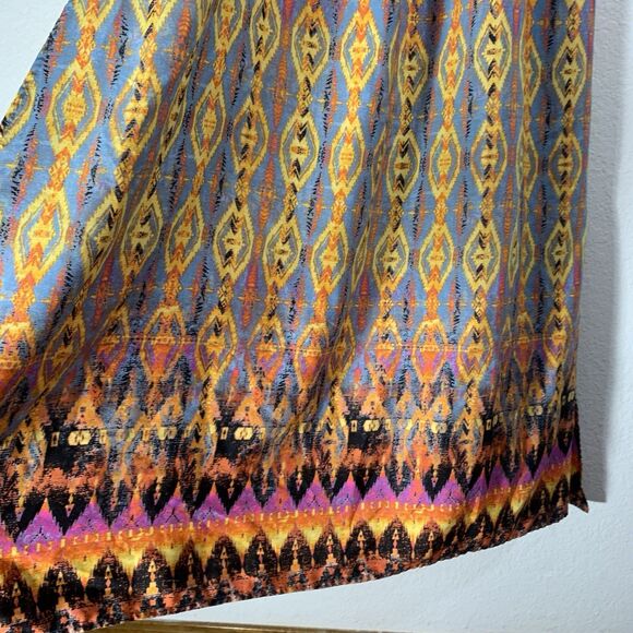 Gianni Bini Boho maxi dress with side cutouts & a tribal ikat print Size Large - Picture 4 of 12